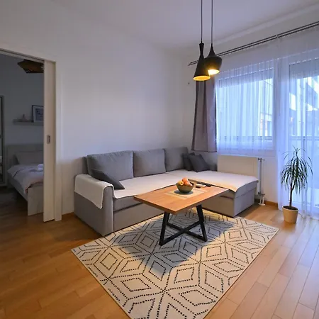 Nika * Banja Luka